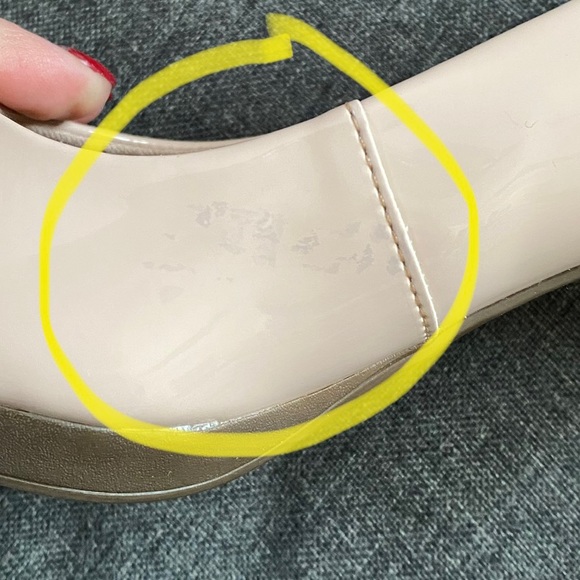 (Condition updated) Clarks Faux Leather Pump - Picture 16 of 16